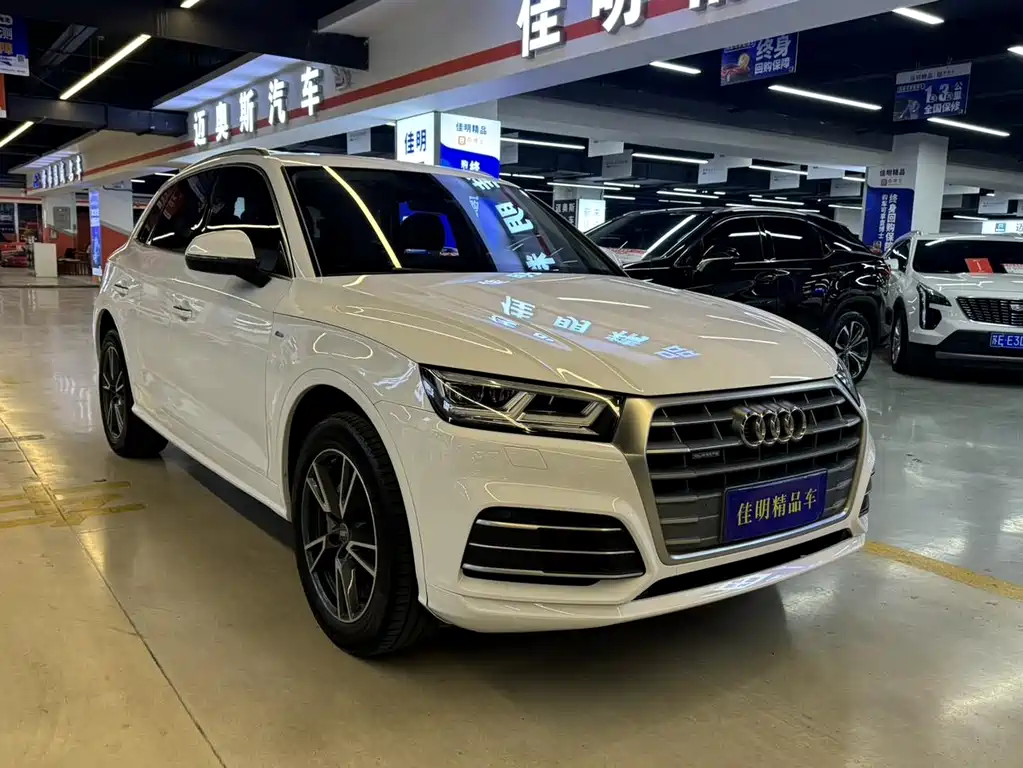 Audi Q5L 2019 — фото 3