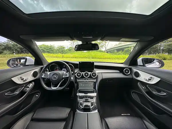 Mercedes-Benz C-Class 2018