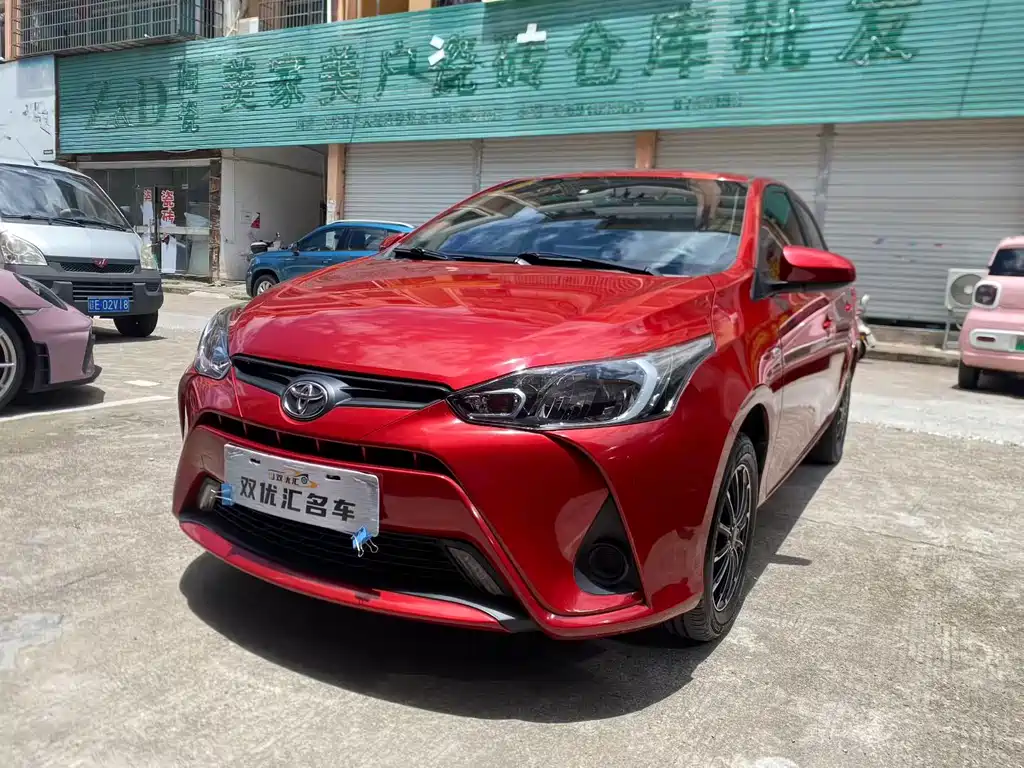 Toyota Yaris L 2020