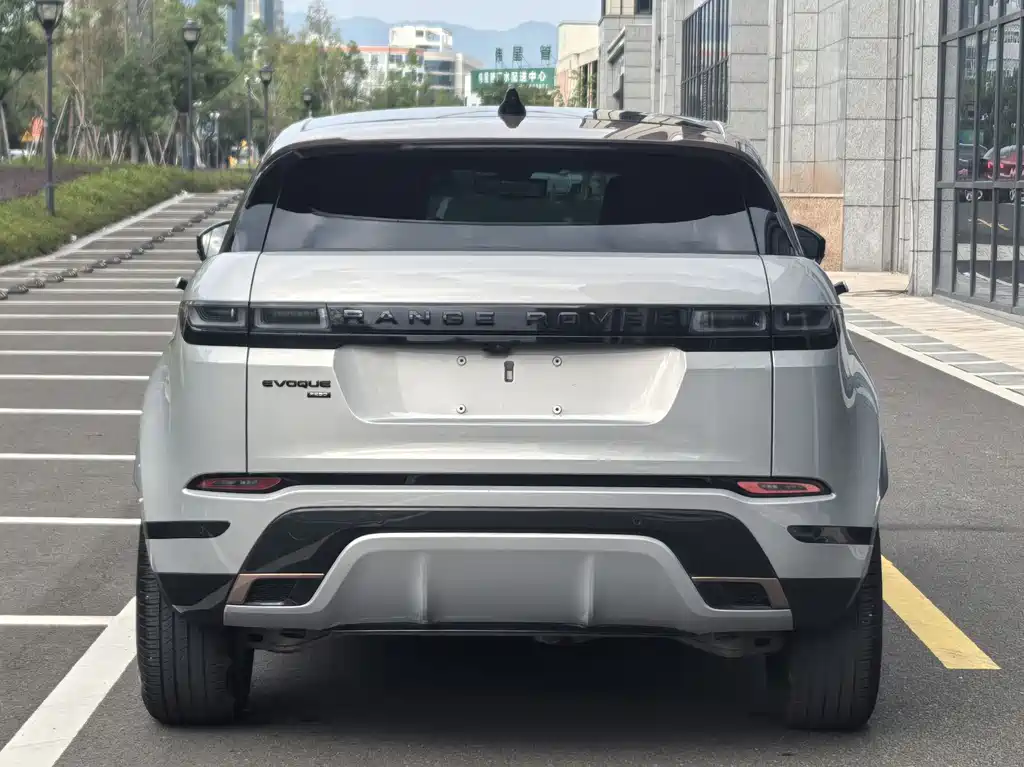 Land Rover Evoque 2024 — фото 5