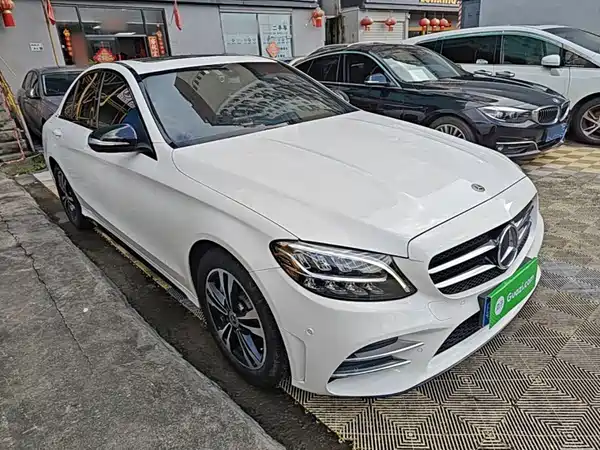 Mercedes-Benz C-Class 2019