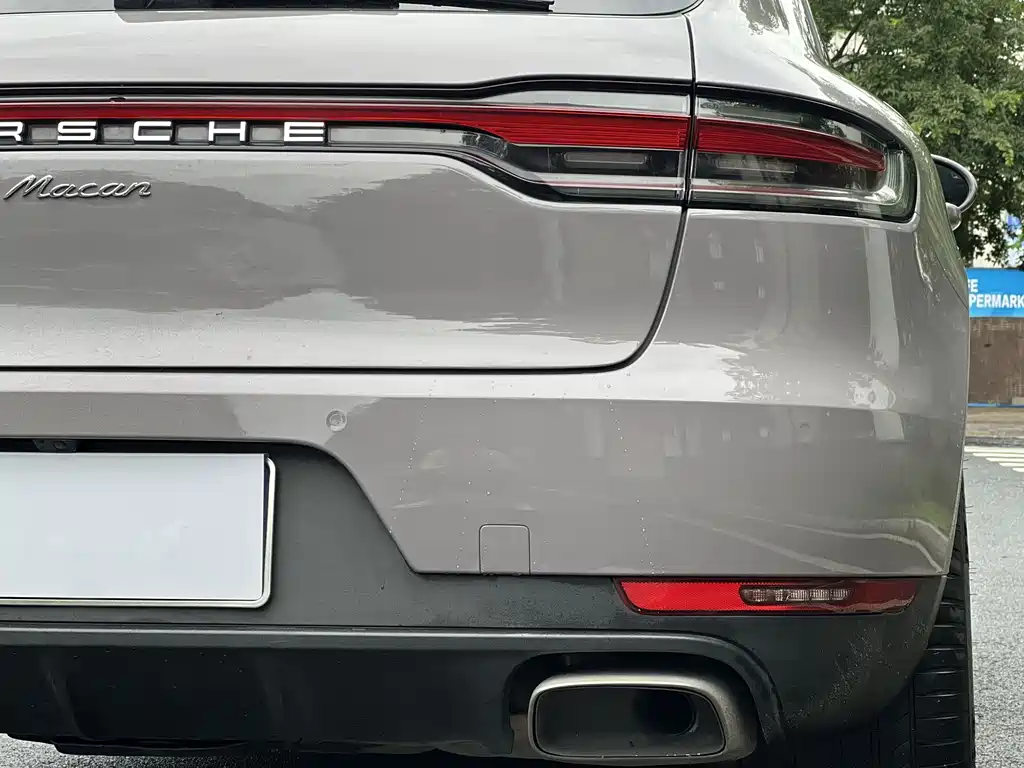 Porsche Macan 2019 — фото 13