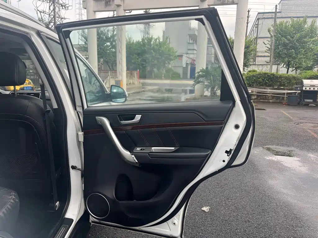 Haval H6 2015 — фото 20