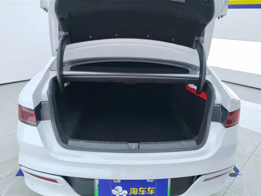 BYD Qin PLUS 2022 — фото 4
