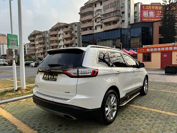 Ford Edge 2016