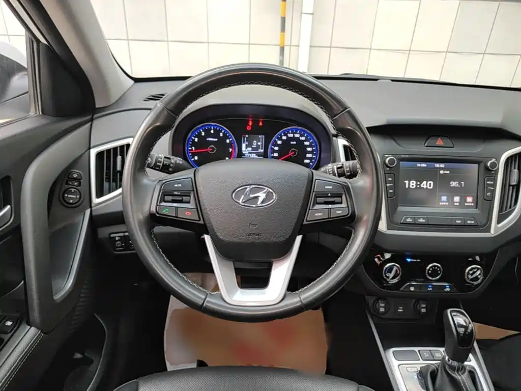 Hyundai ix25 2019 — фото 11