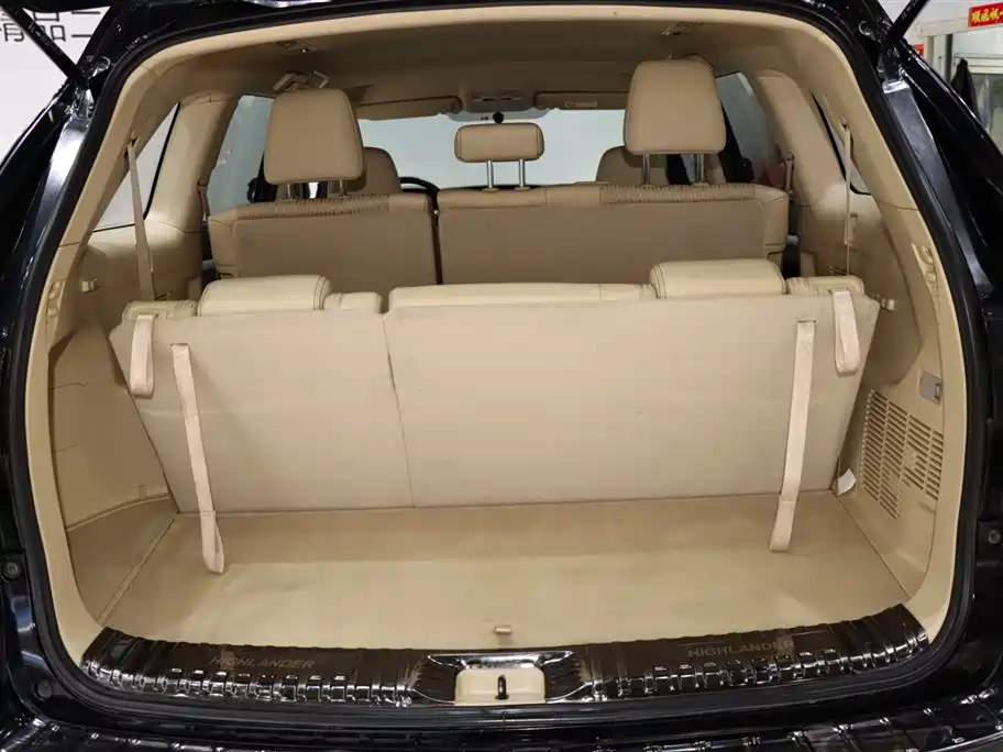Toyota Highlander 2021 — фото 17