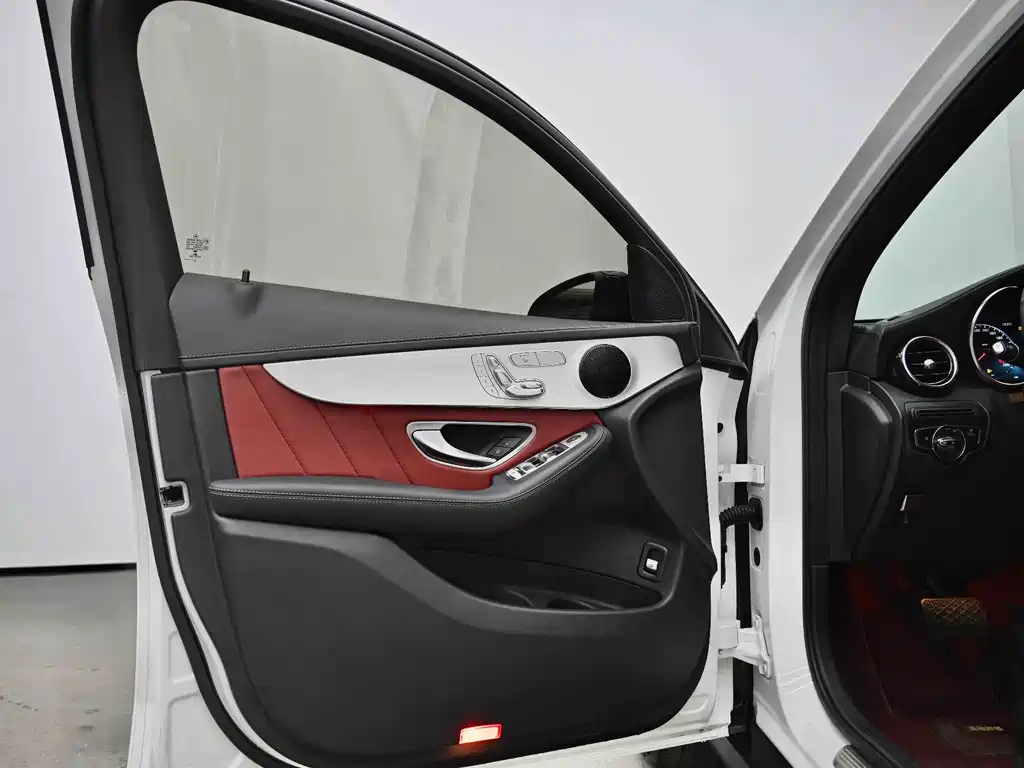 Mercedes-Benz GLC Coupe 2022 — фото 25