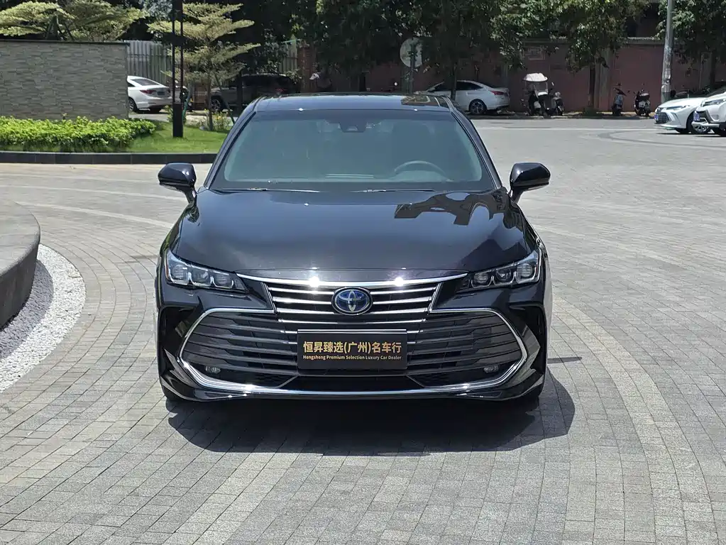 Toyota Avalon 2021 — фото 2