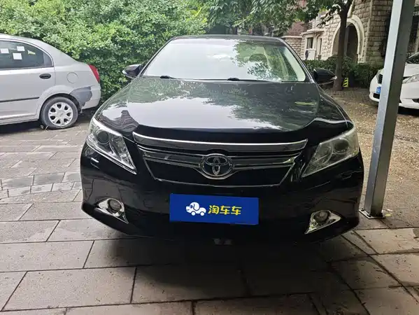 Toyota Camry 2015