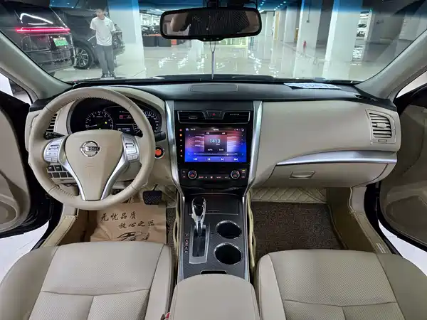 Nissan Teana 2018
