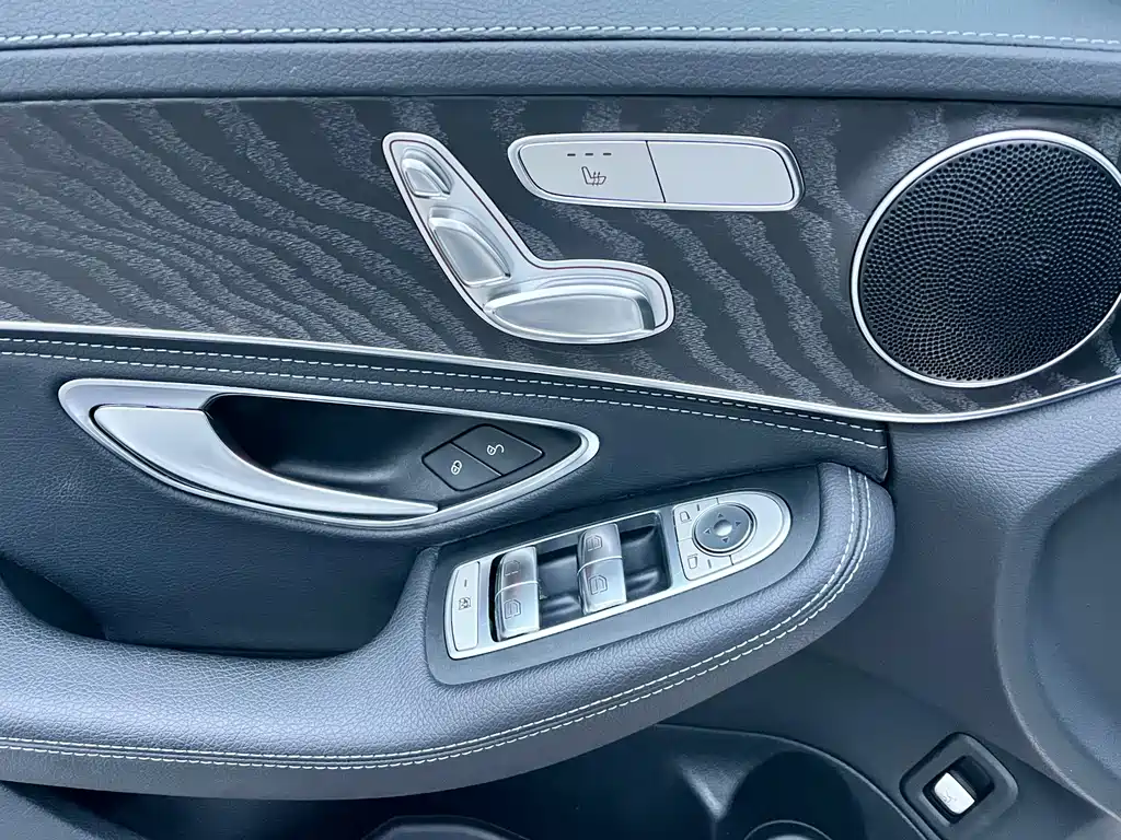 Mercedes-Benz C-Class 2017 — фото 13