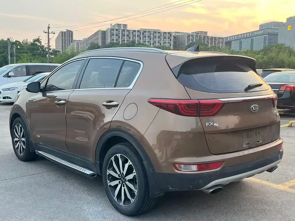 Kia KX5 2016 — фото 12
