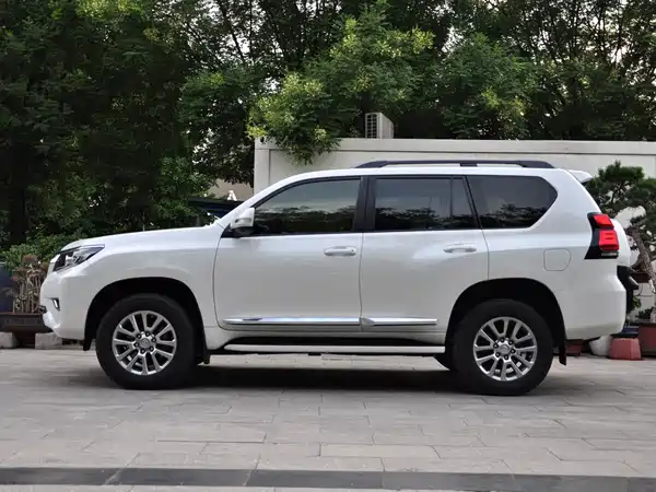 Toyota Prado 2019
