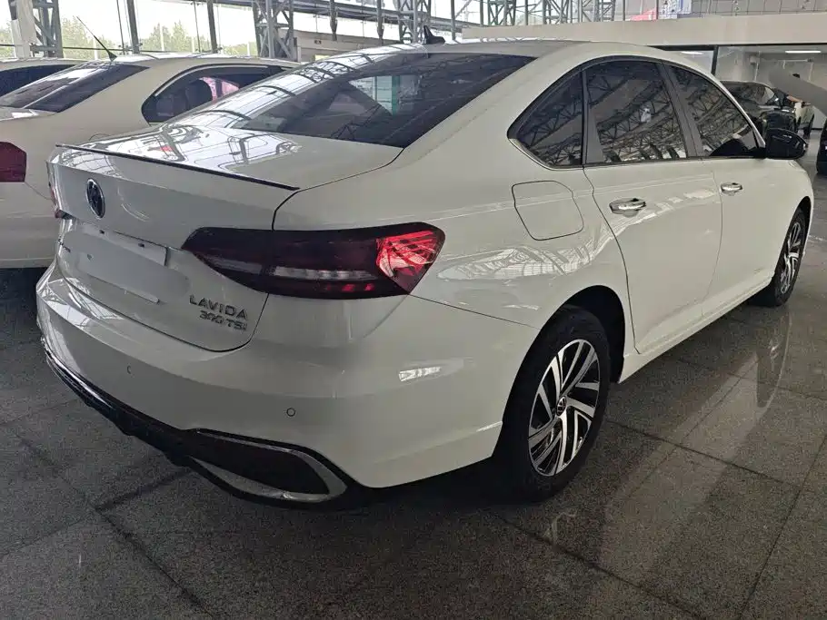 Volkswagen Lavida 2023