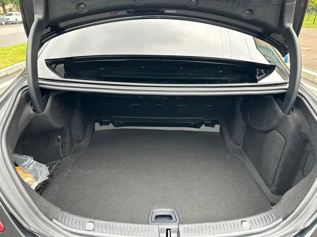 Mercedes-Benz E-Class 2020 — фото 8