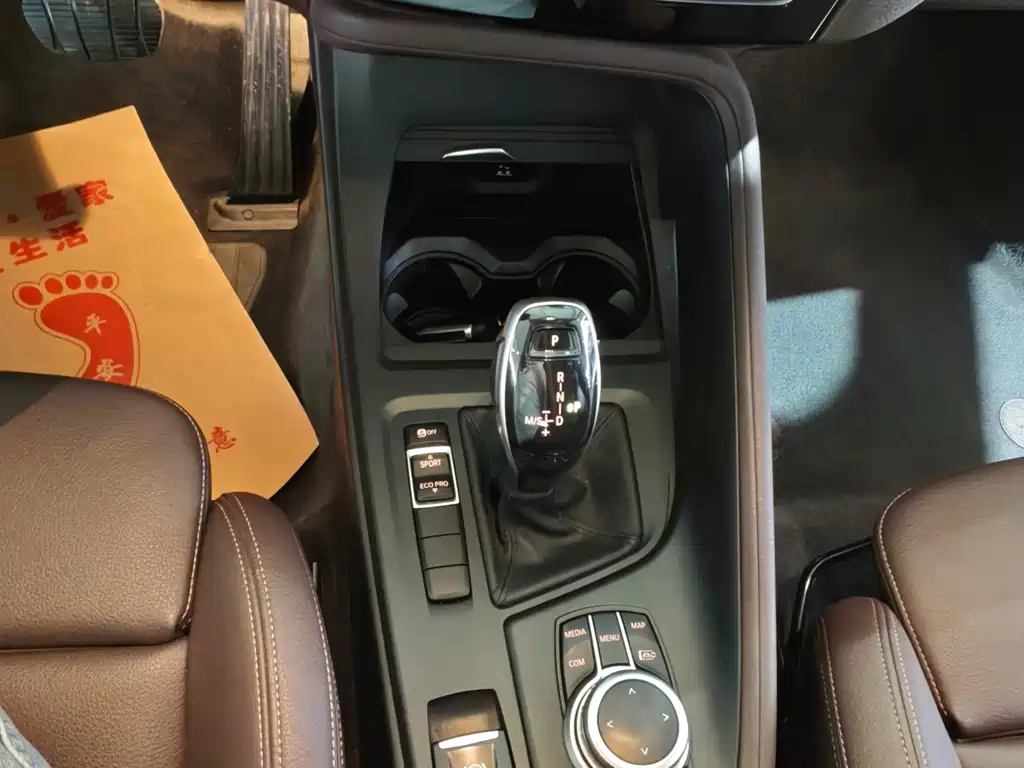 BMW X1 2022 — фото 15
