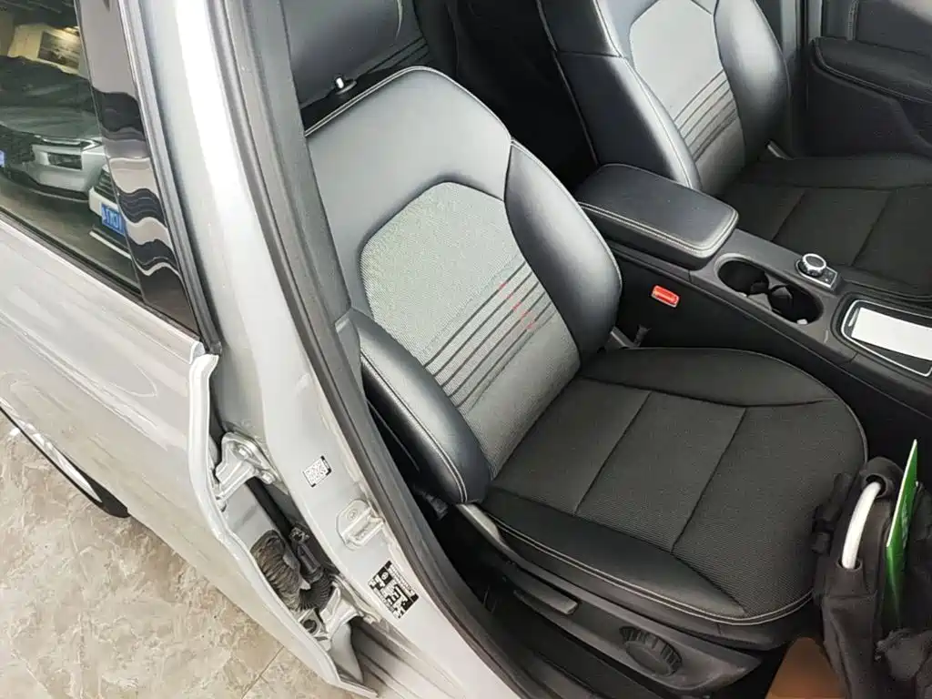 Mercedes-Benz B-Class 2015 — фото 20