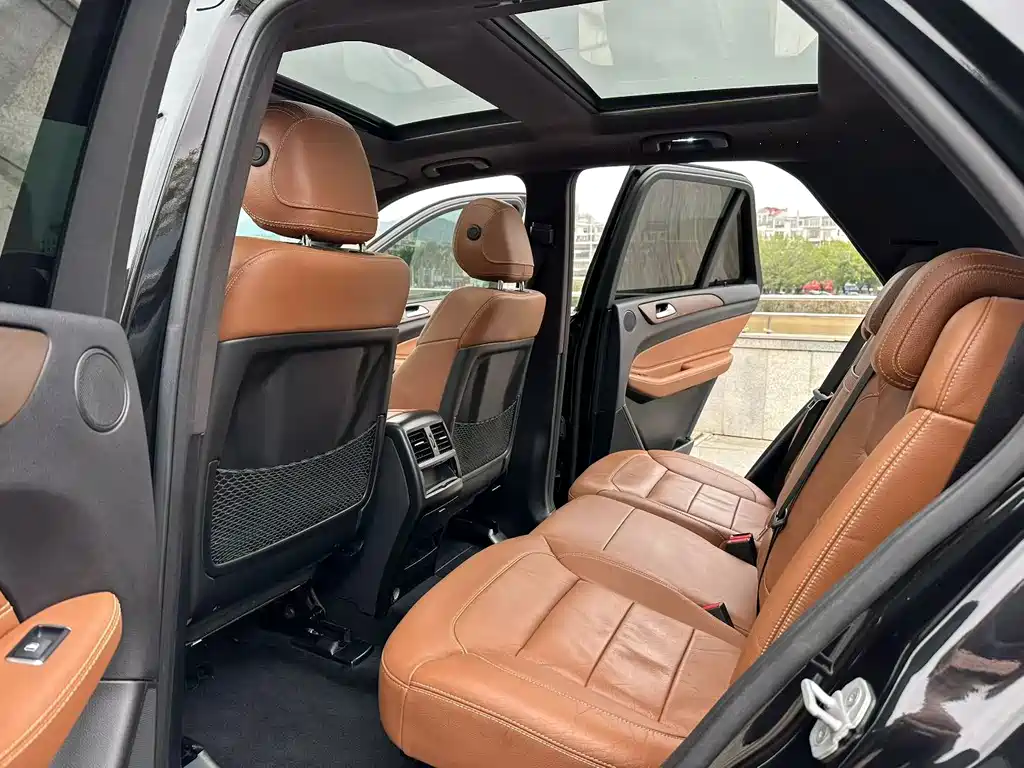 Mercedes-Benz GLE AMG 2018 — фото 6
