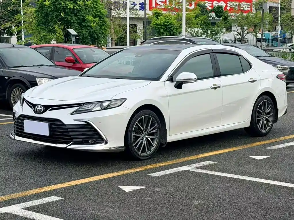 Toyota Camry 2022