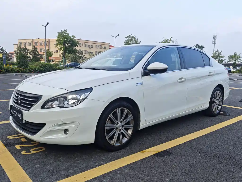 Peugeot 408 2017