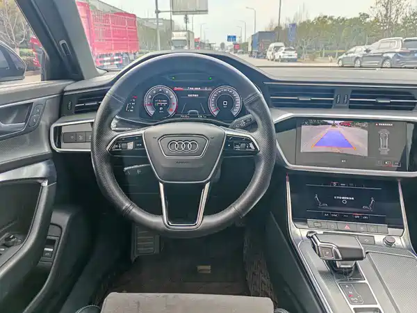 Audi A6L 2021