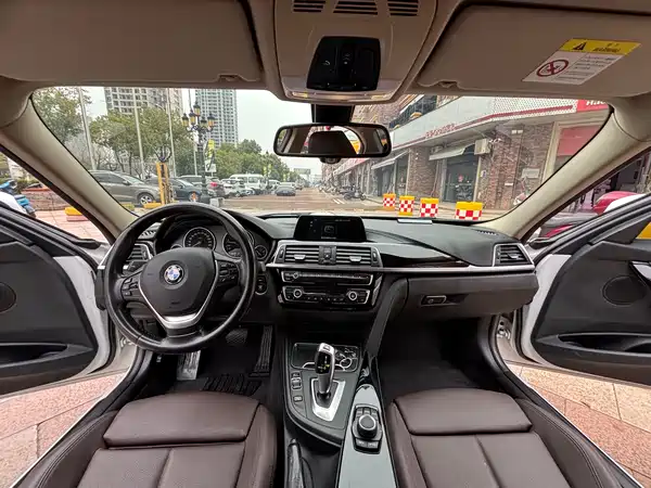 BMW 3 Series 2018
