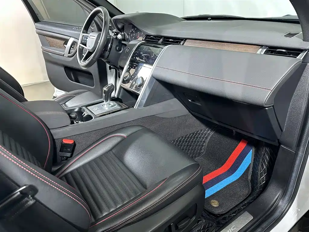 Land Rover Discovery Sport 2022 — фото 17