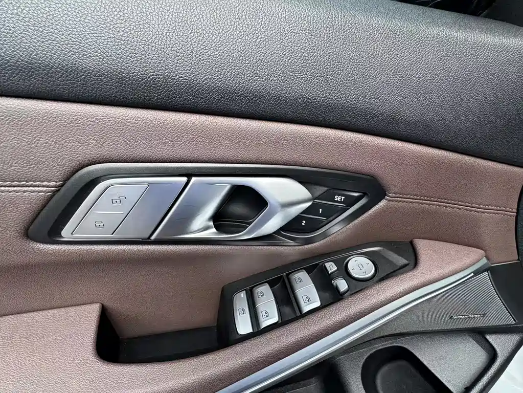 BMW 3 Series 2020 — фото 10