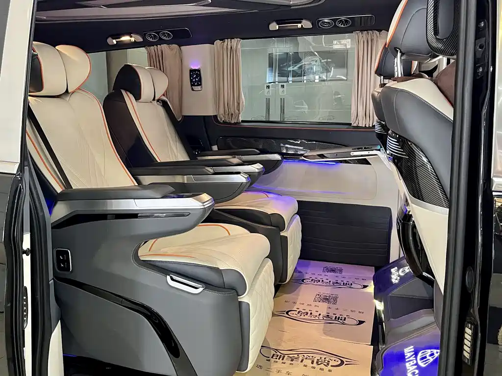 Mercedes-Benz Vito 2023 — фото 17