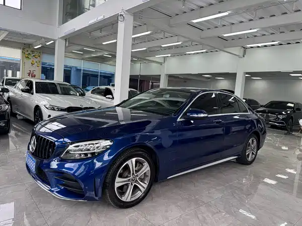 Mercedes-Benz C-Class 2020