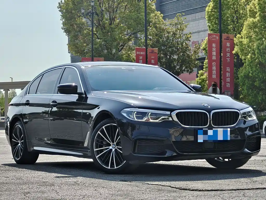 BMW 5 Series 2020 — фото 2