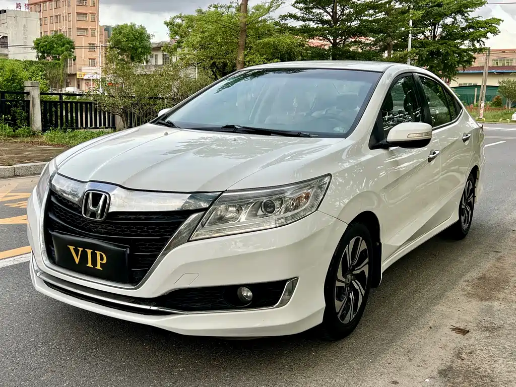 Honda Crider 2016