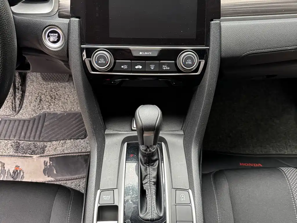 Honda Civic 2020 — фото 14