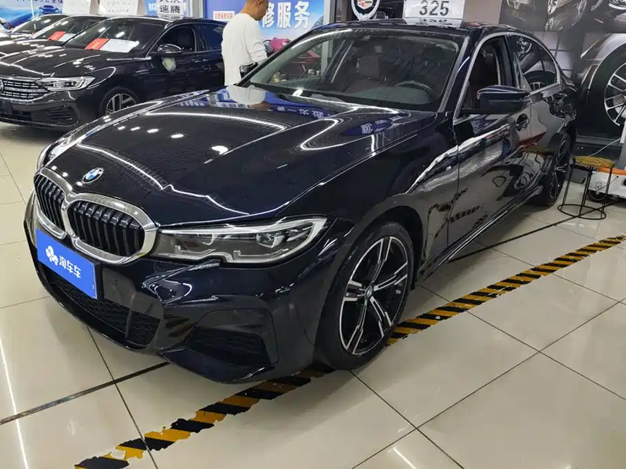 BMW 3 Series 2022