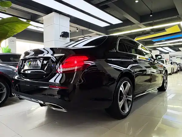 Mercedes-Benz E-Class 2018