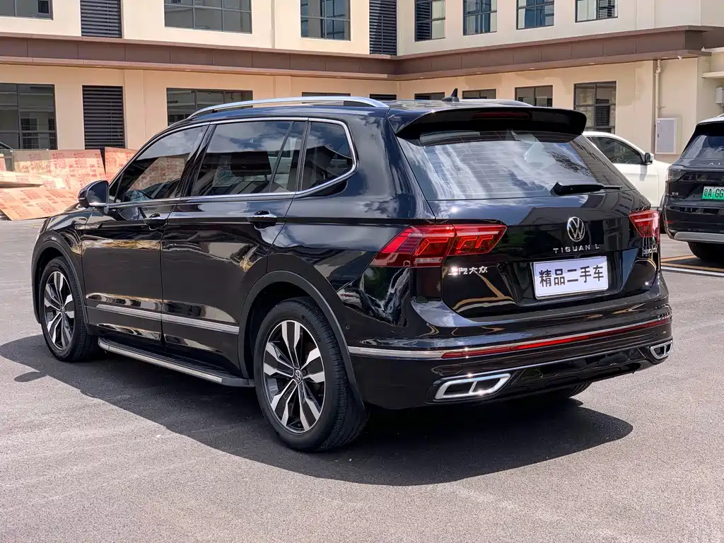 Volkswagen Tiguan L 2022