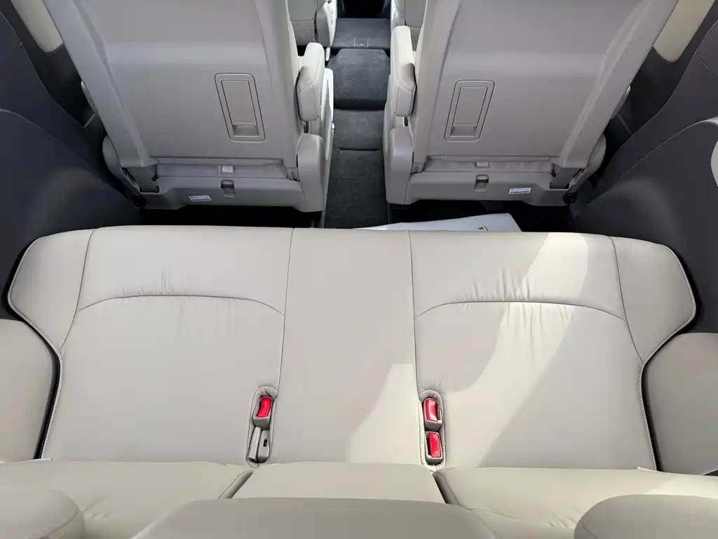 Honda Odyssey 2016 — фото 15