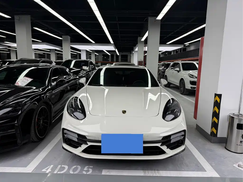 Porsche Panamera 2011
