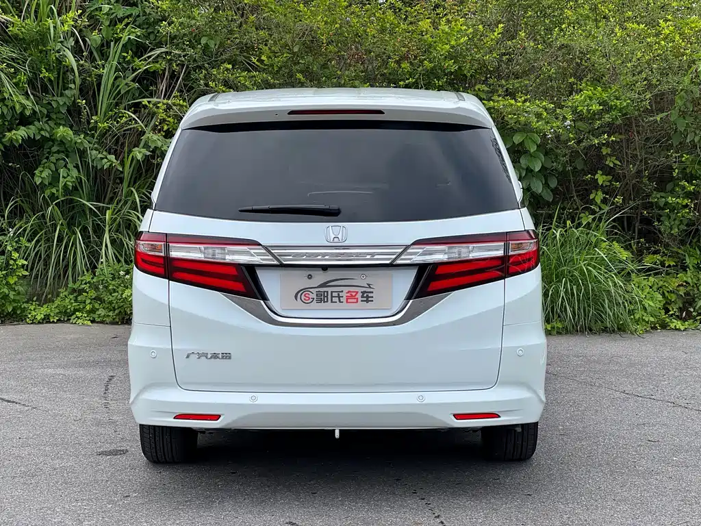 Honda Odyssey 2016 — фото 5