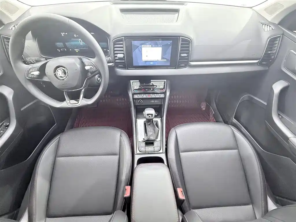 Skoda Karoq 2022 — фото 11