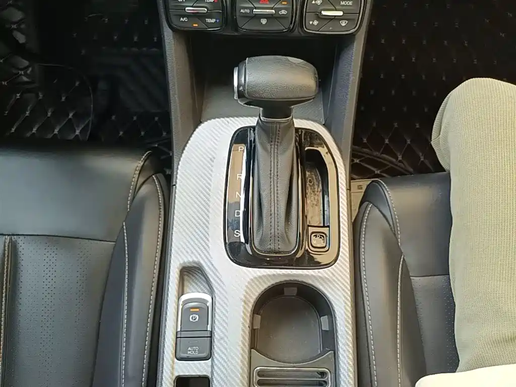 GAC Motor Trumpchi GS3 2022 — фото 14