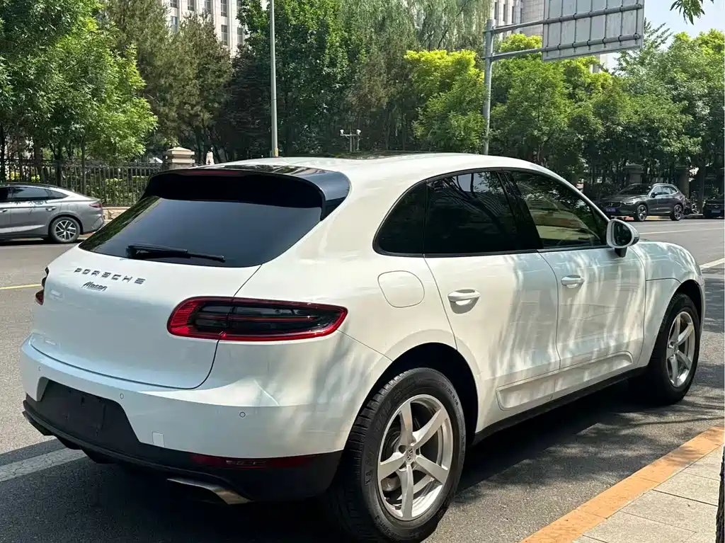 Porsche Macan 2016 — фото 4
