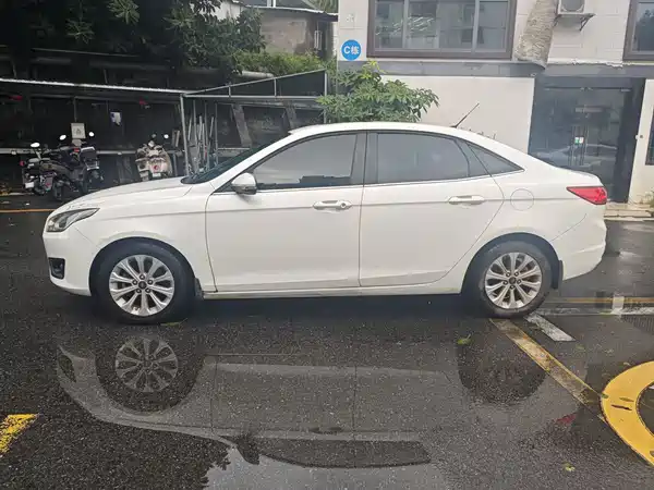 Ford Escort 2016