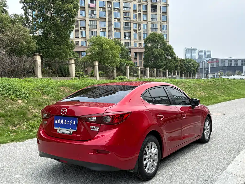 Mazda 3 Axela 2015 — фото 7
