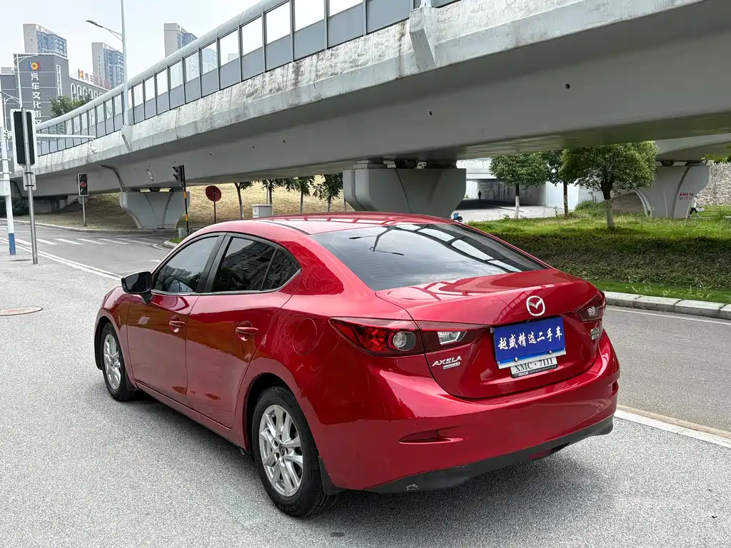 Mazda 3 Axela 2015 — фото 5