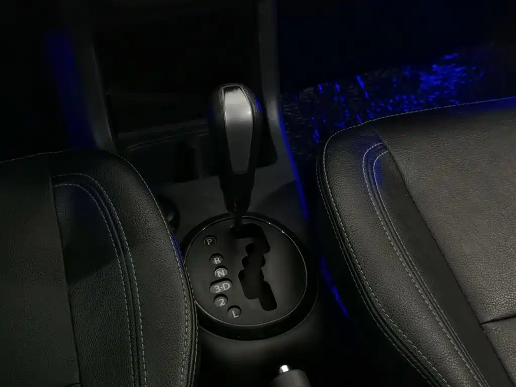 Suzuki Swift 2017 — фото 13