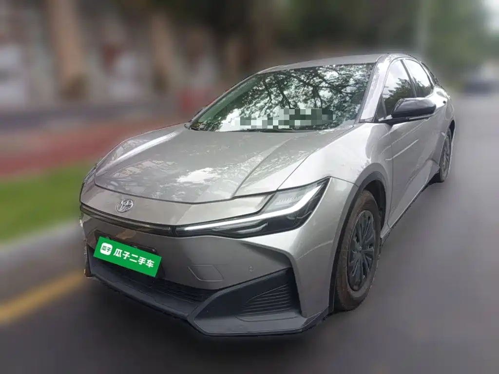 Toyota bZ3 2023