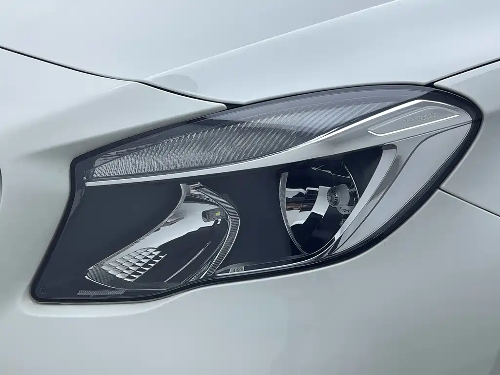 Mercedes-Benz GLA 2020 — фото 11