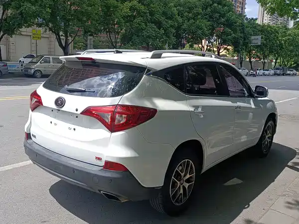 BYD Song 2017